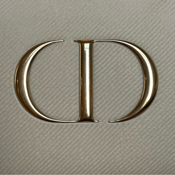 Dior Prestige Pouch Set - Picture 8 of 16